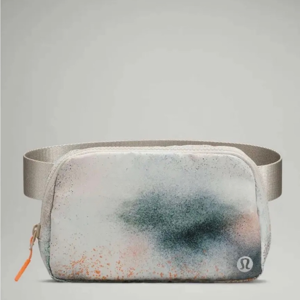 NWT Lululemon Everywhere Belt Bag - Spray Camo Mini Silver Blue/Dove Grey/Orange